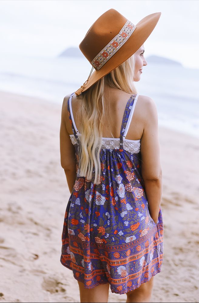 Passionate Adele Short Pantsuit