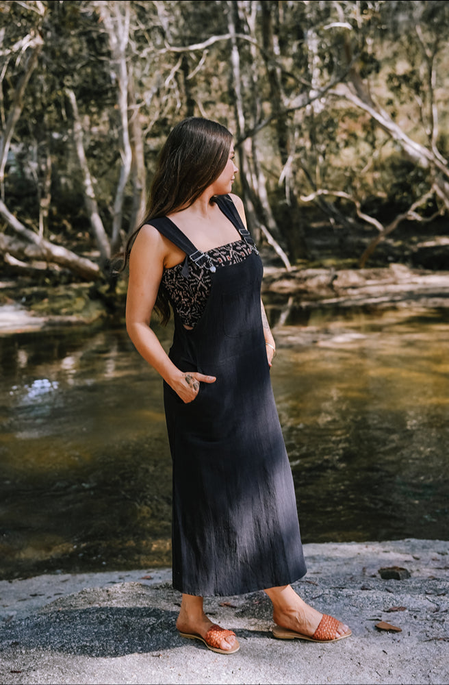 Gypsy Thread 3/4 Length Pinafore Black, Side View