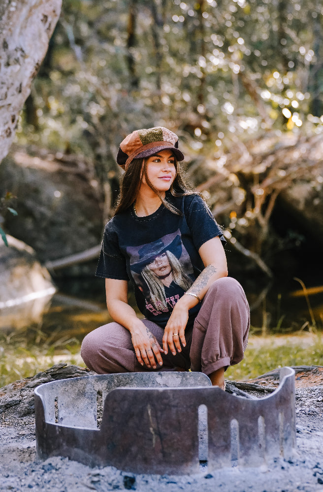 Howdy Shotgun Top Black, Relaxed Fit