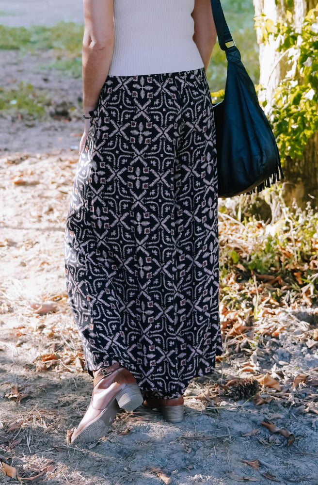 Midnight Tapestry Cher Pants, Rear View