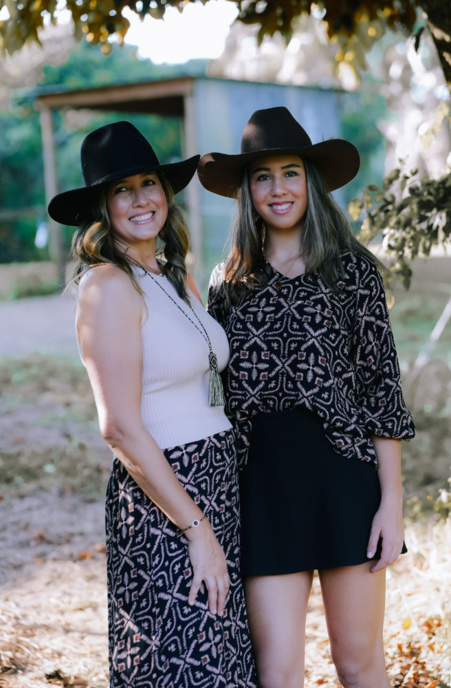 Midnight Tapestry Cher Pants