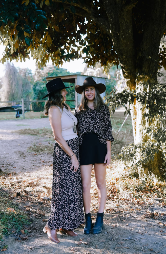 Midnight Tapestry Cher Pants, Side View