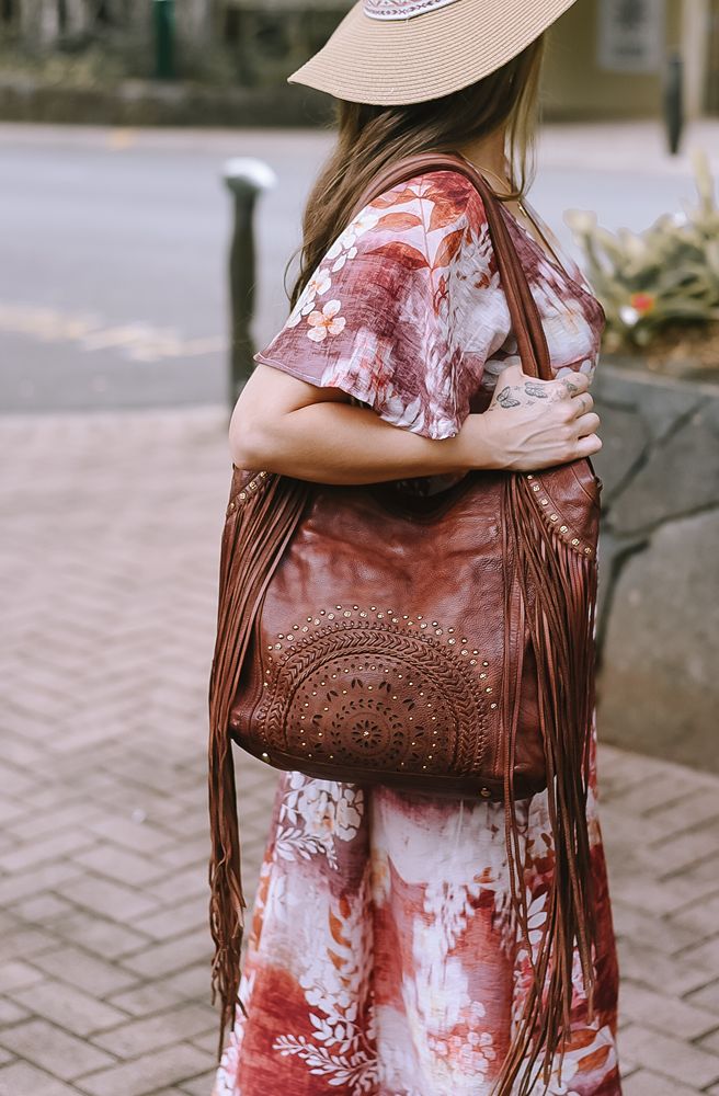 Wilder Tassel Tote Oak, Women’s Everyday Tote Bag in Oak Brown Leather