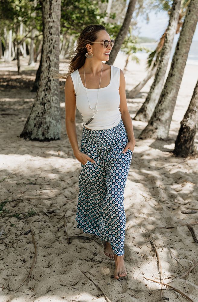 Luna Bleu Queen Pants