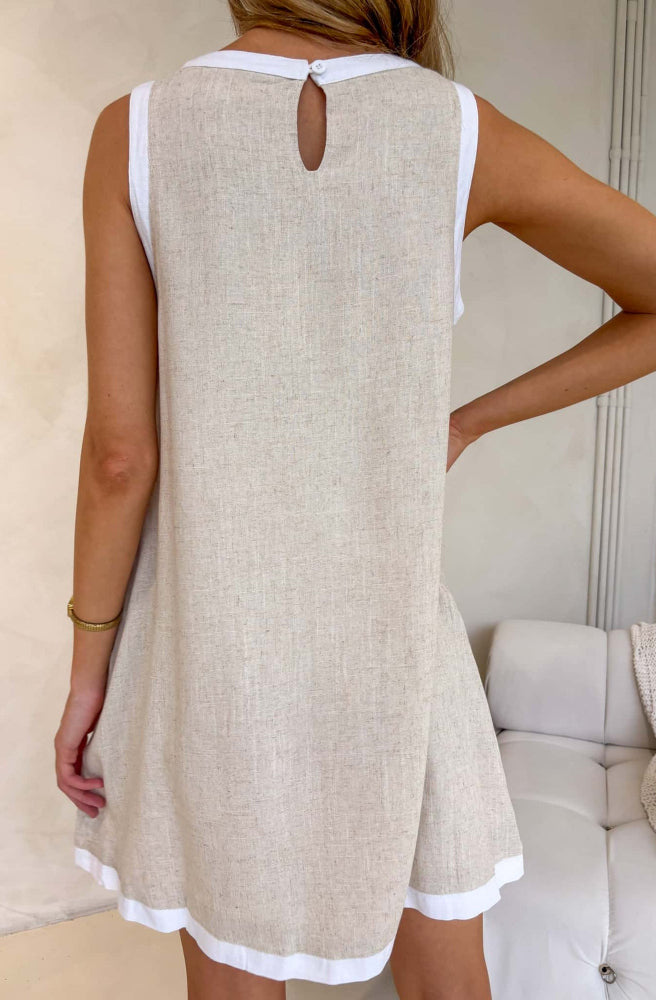 Akira Dress Natural, Rear View, Keyhole back with button closure
