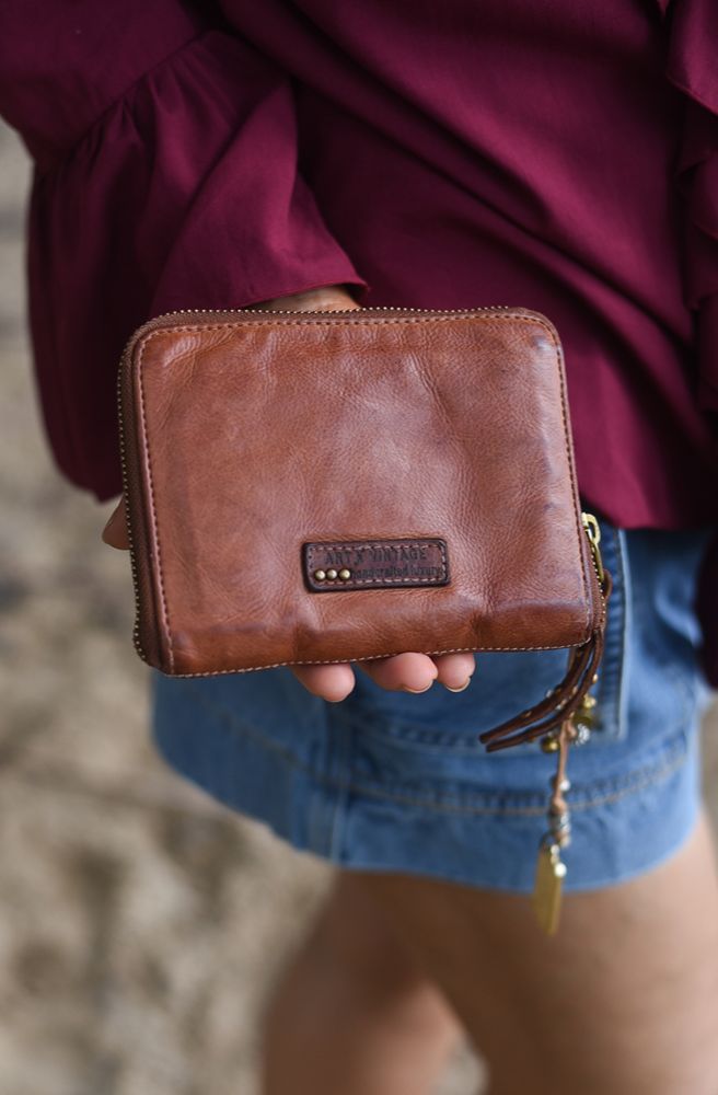 Carerra Wallet, Rear View Displaying Smooth Leather Finish