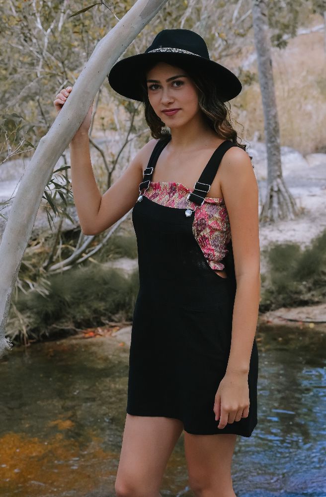 Gypsy Thread Pinafore Ebony