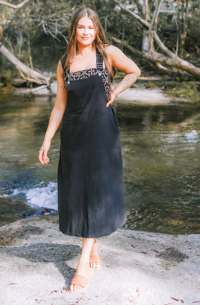 Gypsy Thread 3/4 Length Pinafore Black