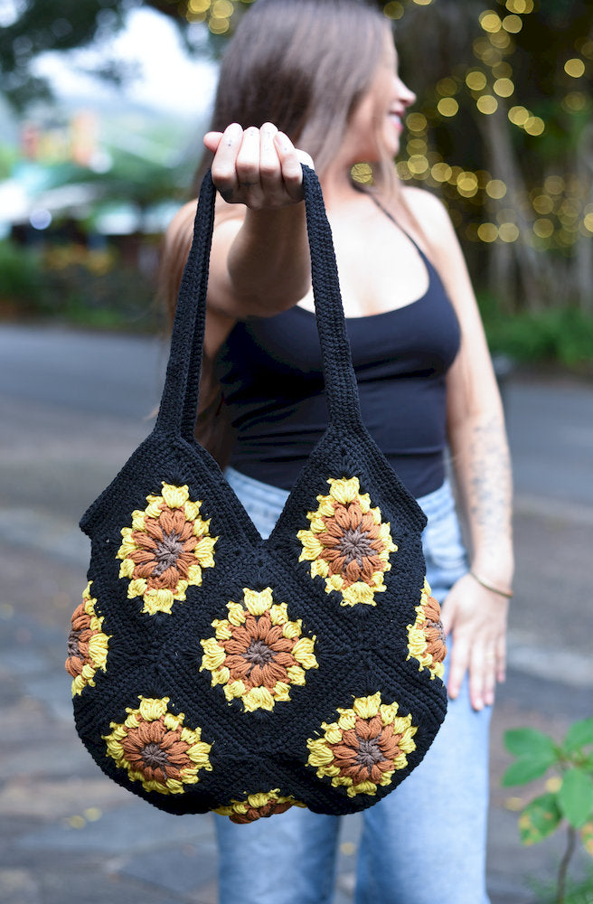 Sunny Flower Black Crochet Bag
