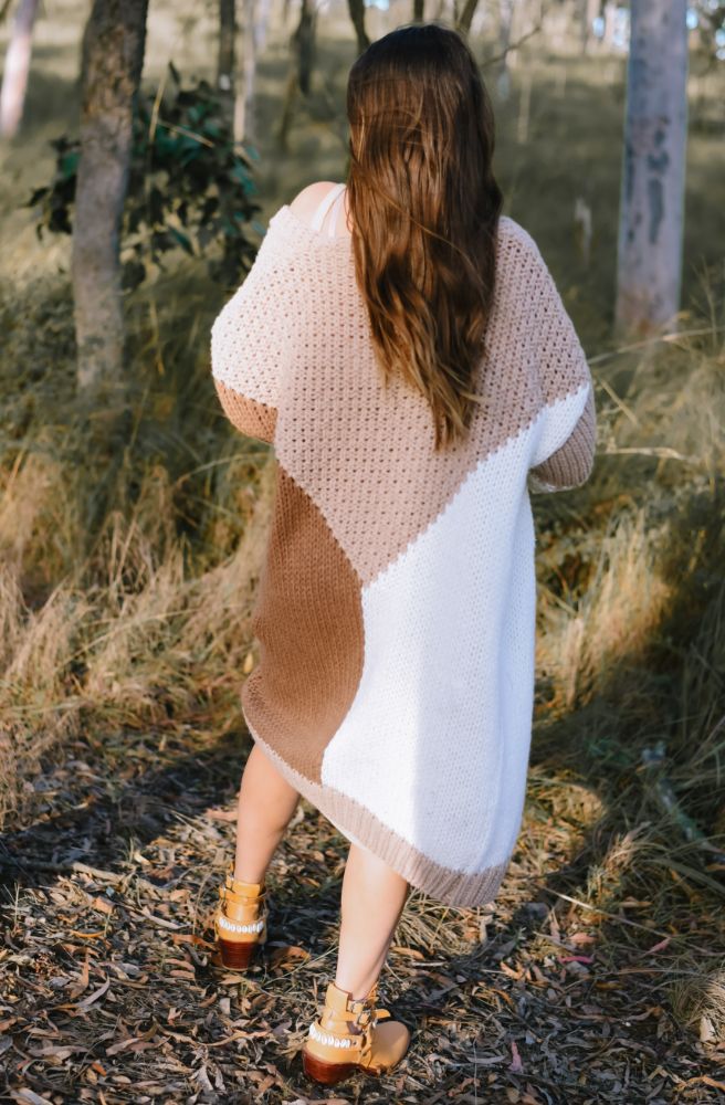 Getaway Cardi Caramel, Rear View Three Tone