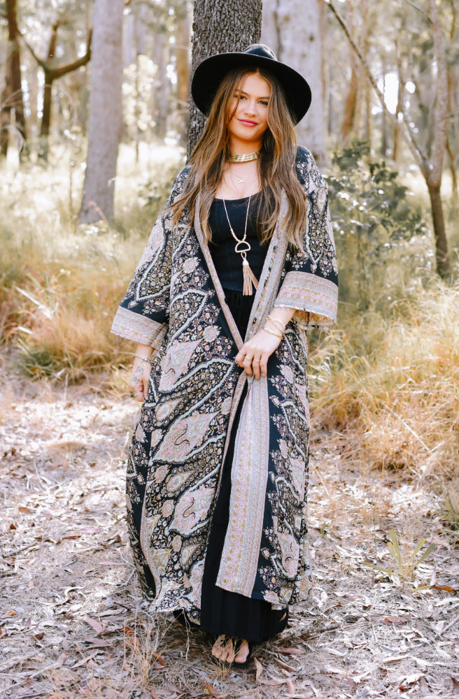 Luna Duster