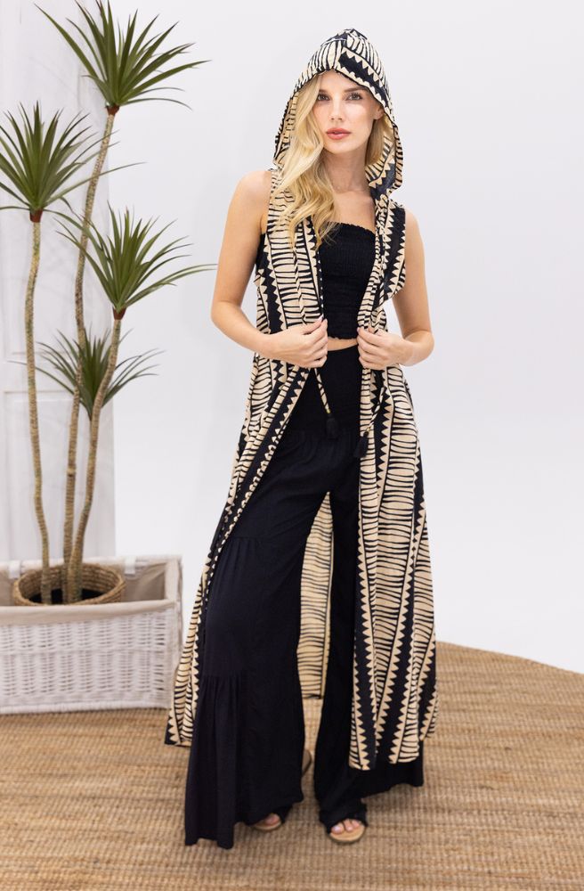 Hemi Hood Kimono, Front View