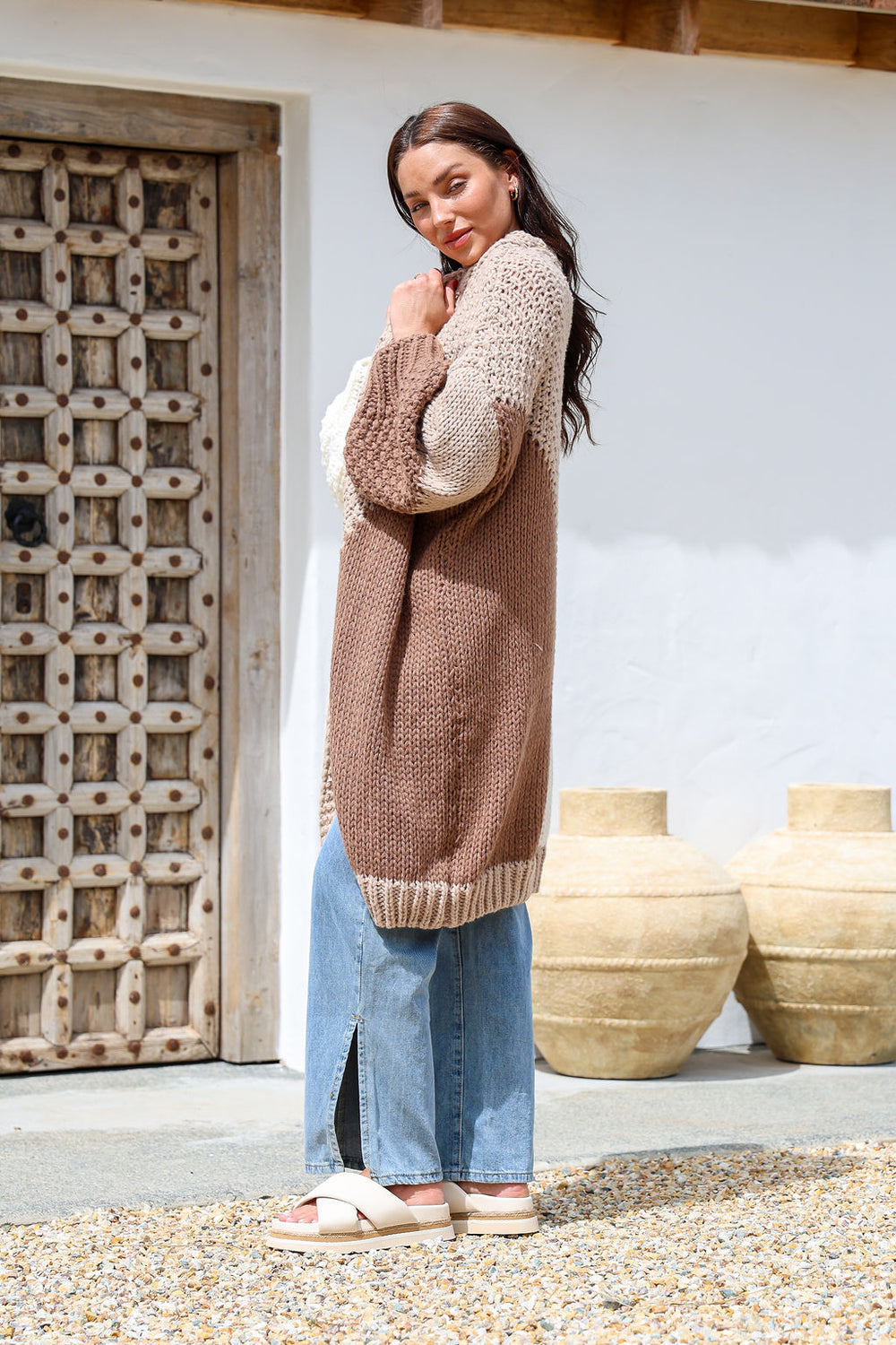 Getaway Cardi Caramel, Side View