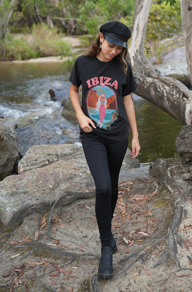 Ibiza Vintage Tee Black