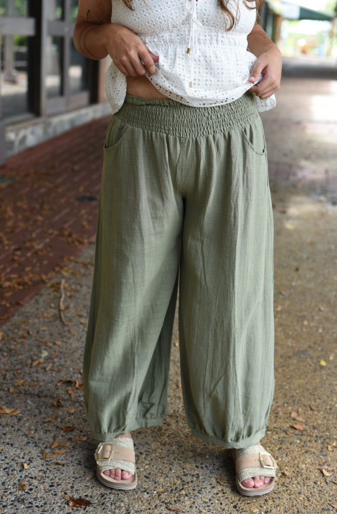 Kesh Pants Khaki, Front Close Up Detail