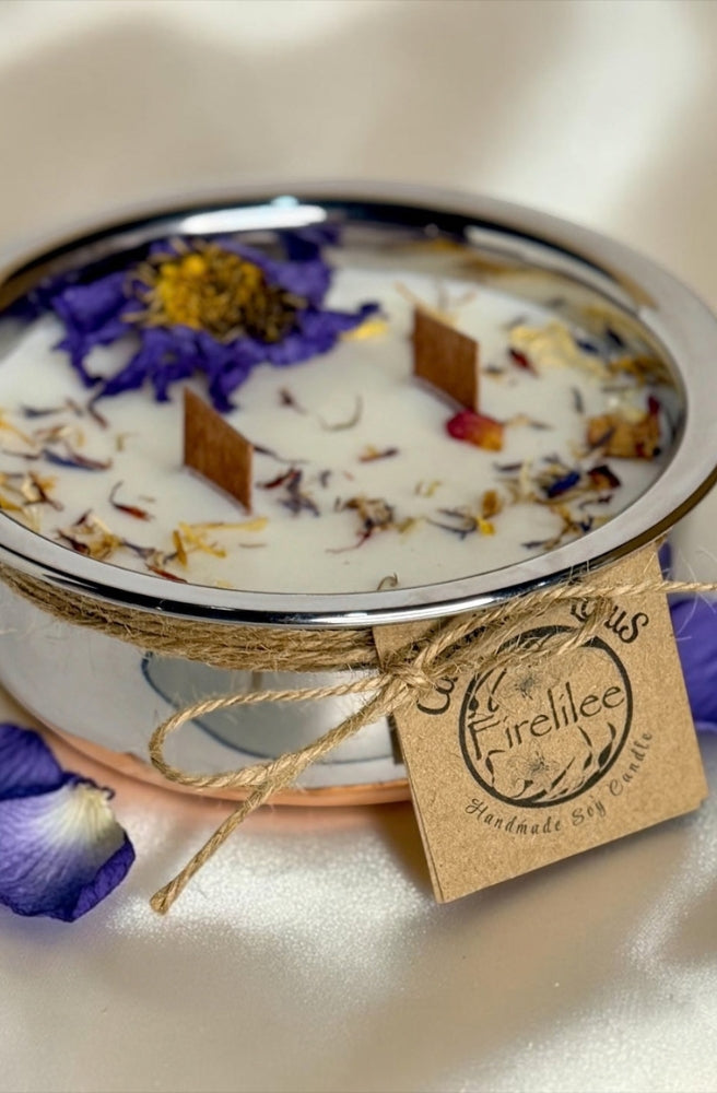 Handmade Camelia & Lotus soy candle with fruity floral fragrance and soft green musk notes