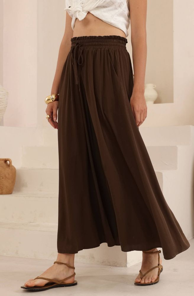Women's cinnamon rayon palazzo pants with elastic drawstring waist and side pockets