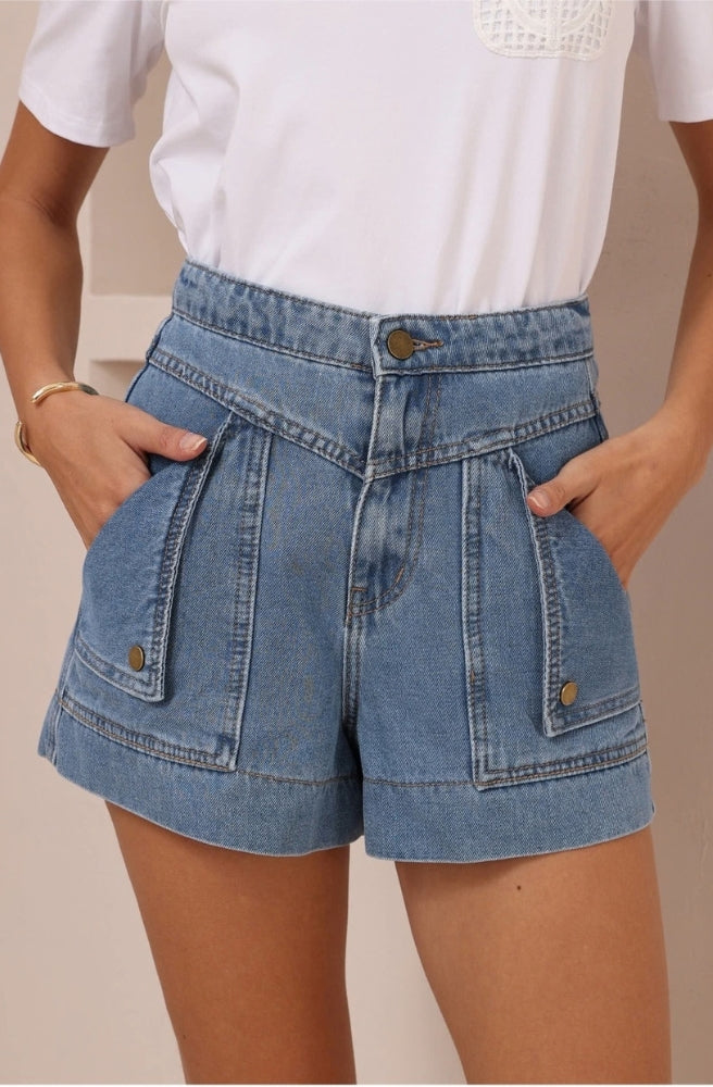 Women's high-waisted denim shorts with vintage wash and structured patch pockets.