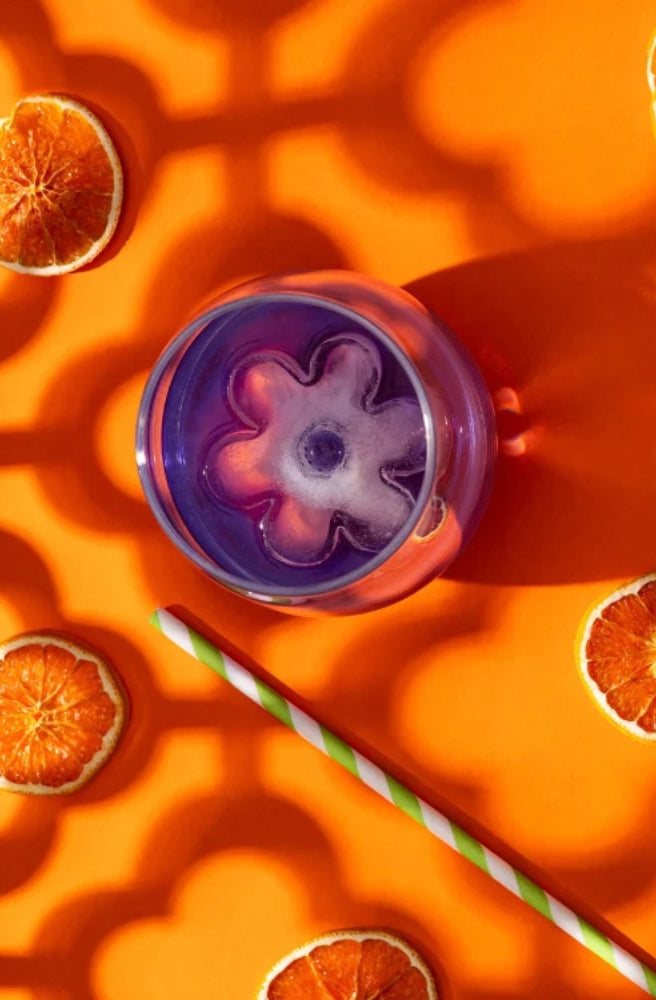 DrinksPlinks Retro Daisy Pink daisy-shaped ice cubes for drinks