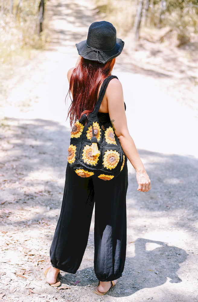 Eclipse Sun Crochet Bag