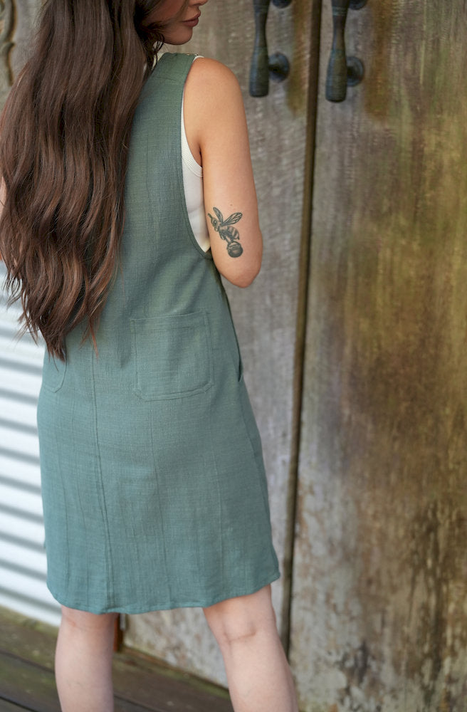 Gypsy Thread Pinafore Mid Short Green