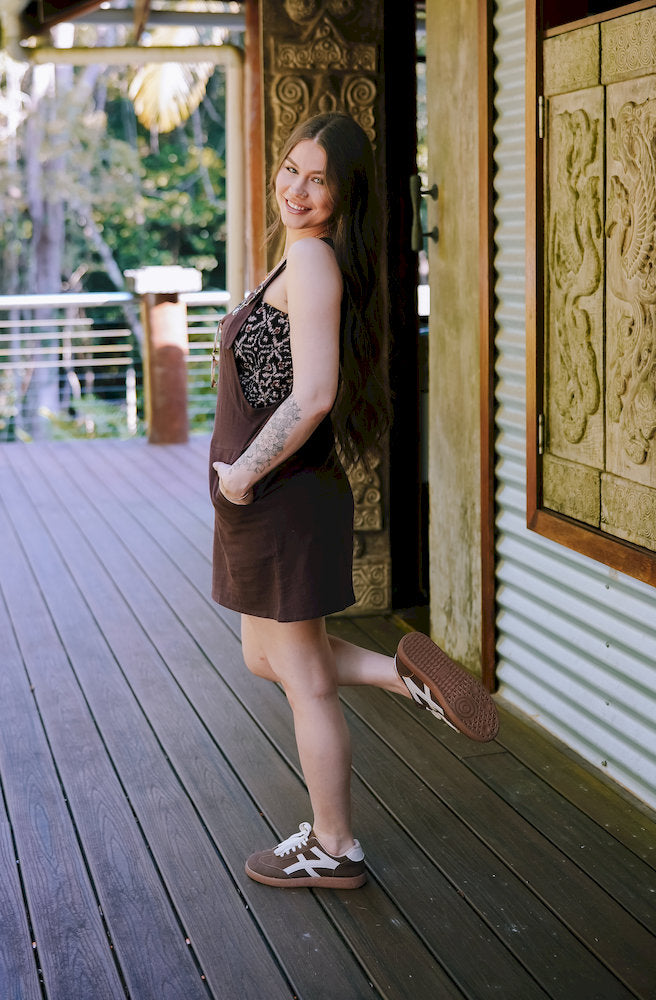 Gypsy Thread Pinafore Short Coffee
