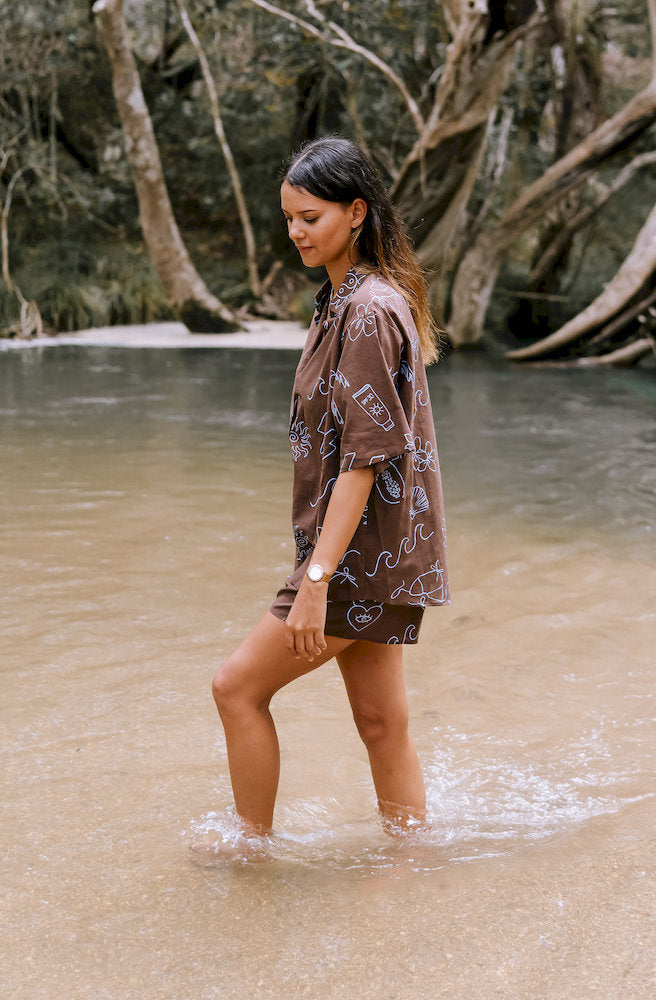 Island Dreamer Set Brown side view relaxed button shirt and cotton shorts with pockets