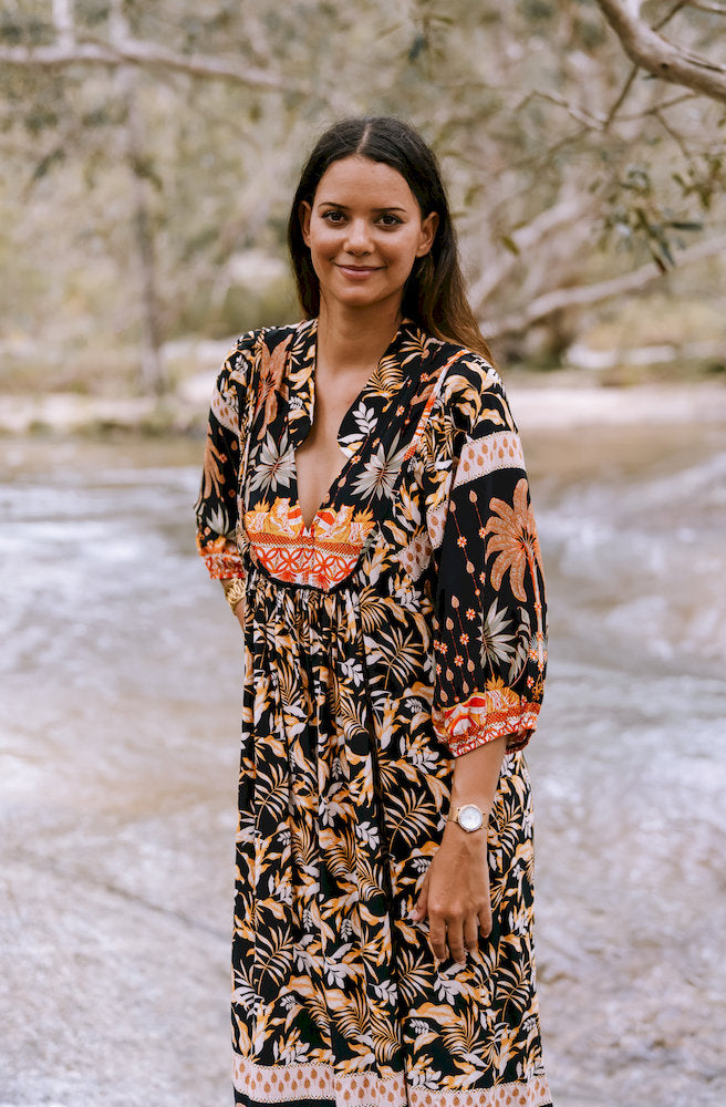 Jaase Jardin Boheme Midi Dress close up floral Jardin print fabric detail