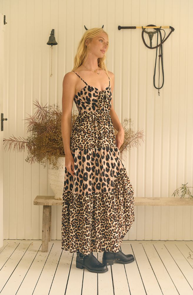 Leopard print tiered maxi dress with sweetheart neckline