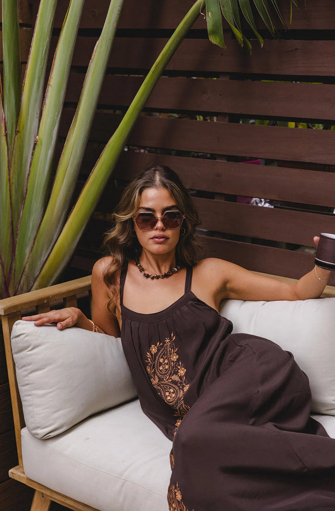 Marlo Laurel Midi Dress