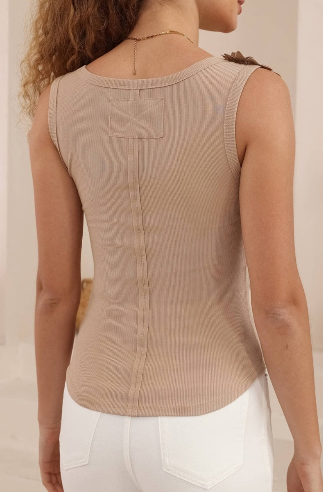 Mocha Bloom Tank