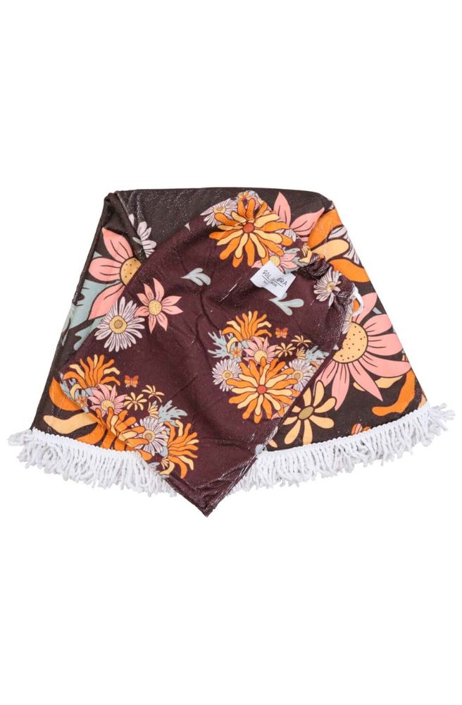 Adele round towel with matching drawstring bag