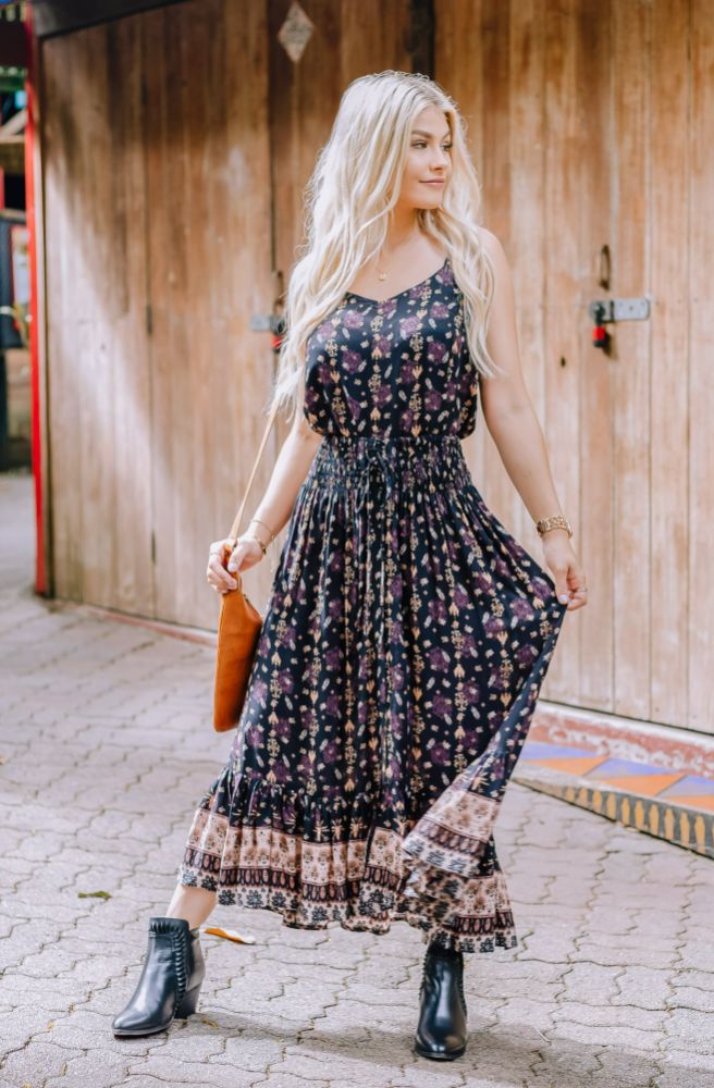 Savannah Kelly Singlet side view relaxed boho floral tank top