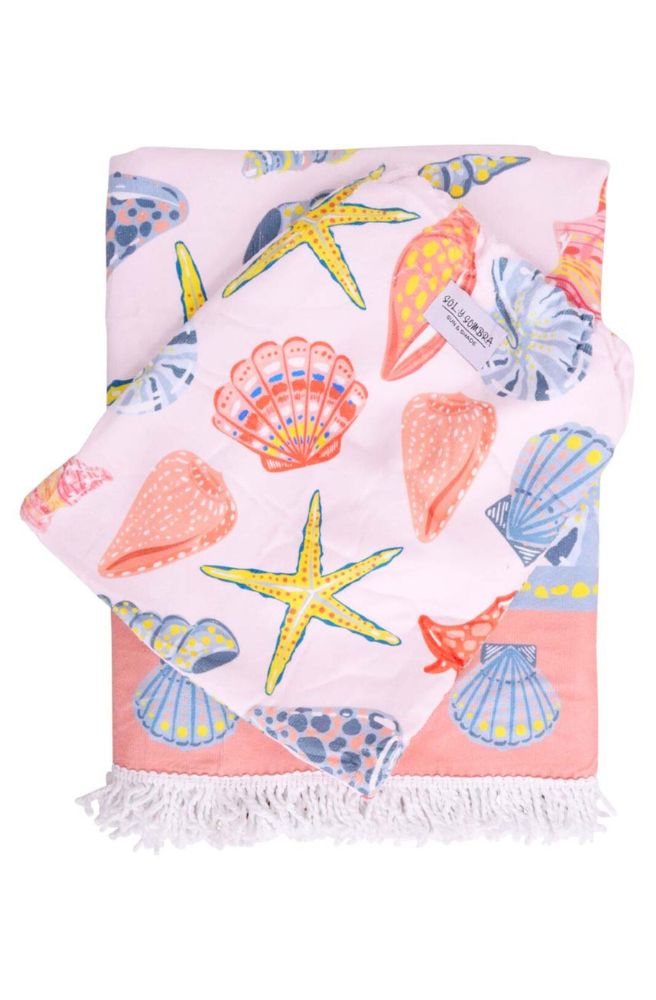 Oversized Shells towel with matching bag