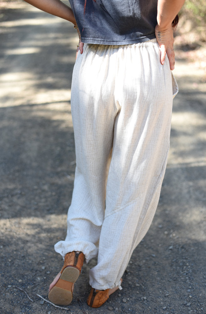 Close-up of the Ziggy Pants showing the soft cotton-linen-rayon blend, elasticated waistband and adjustable drawstring.