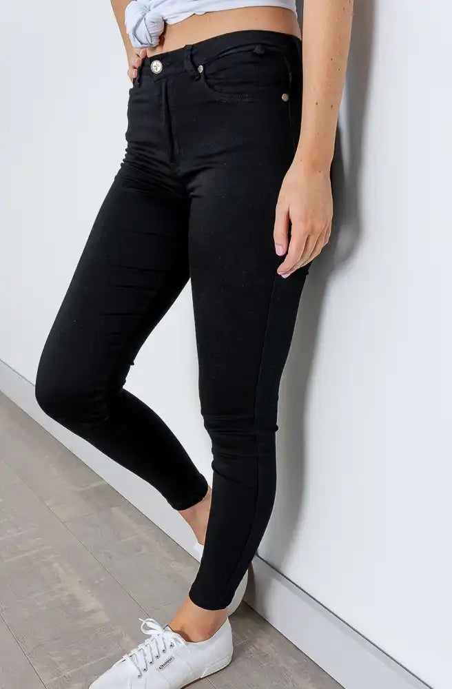 Refuge Black Colour Gelato Legs Pants