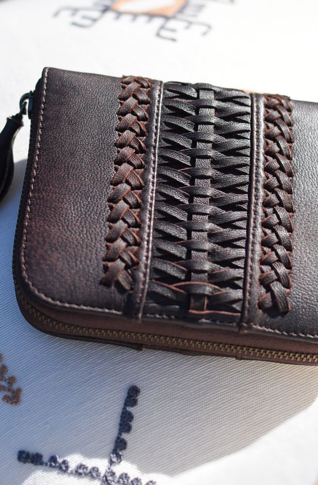 bohemian purse wallet clutch zipper woven detailing
